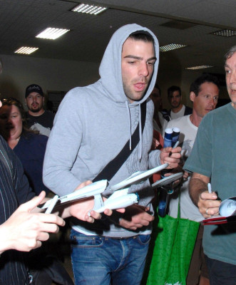 Zachary Quinto pic #702609