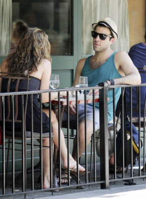 Zachary Quinto pic #706342