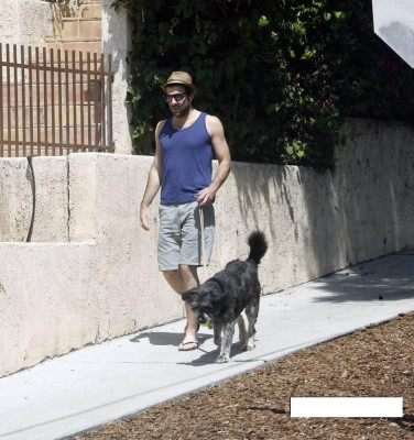 Zachary Quinto pic #704445