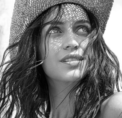 Zaira Nara pic #1099284