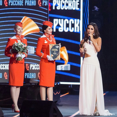 Зара- музыкальная премия &quot;Золотой граммофон&quot; 2018 - выступление