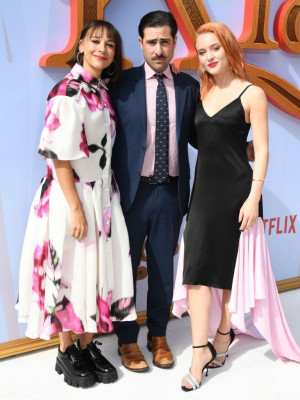 Zara Larsson – &#039;Klaus&#039; Premiere in Westwood 11/02/2019