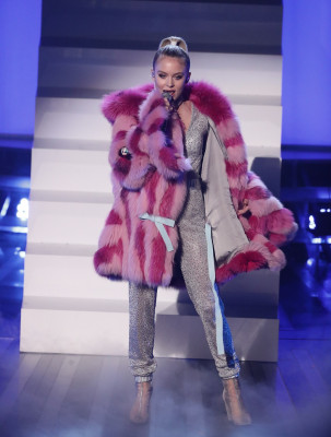 Zara Larsson pic #973577