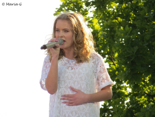 Zara Larsson pic #973574