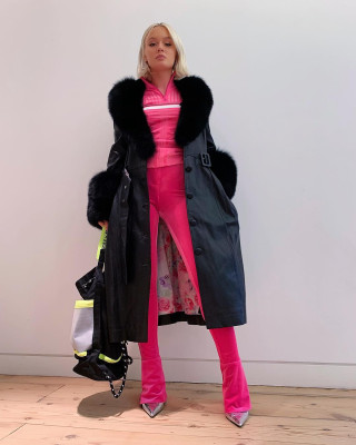 Zara Larsson – BBC Radio 1 in London 11/12/2018