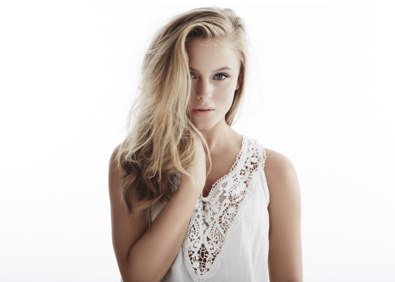 Zara Larsson pic #933520