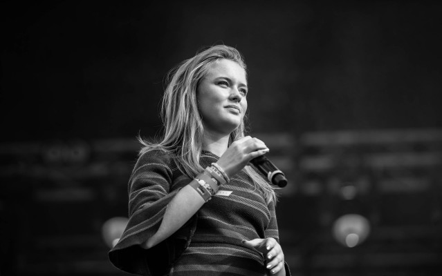 Zara Larsson pic #987314