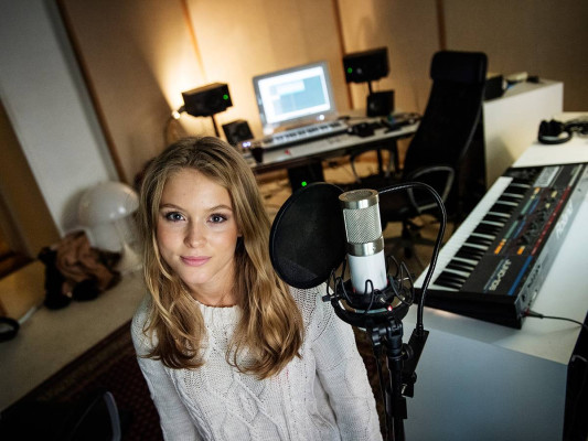 Zara Larsson pic #939282