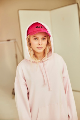 Zara Larsson pic #956210
