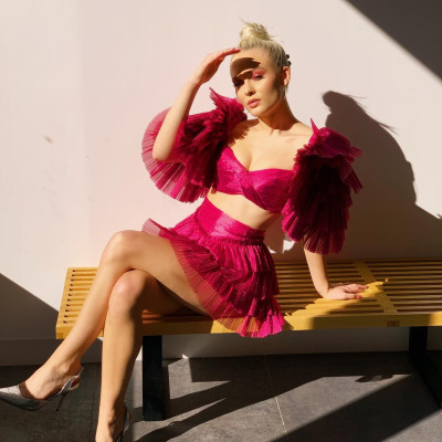 Zara Larsson – Social Media Pics 2018