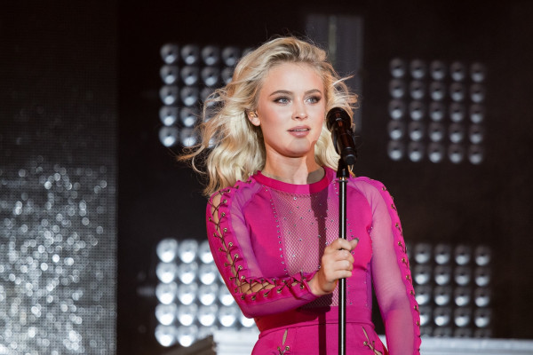 Zara Larsson - TIVOLI, COPENHAGEN