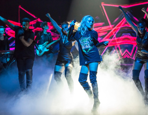 Zara Larsson at THE JONATHAN ROSS SHOW