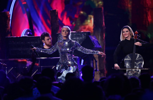 Zara Larsson at Teen Choice Awards 08/13/2017