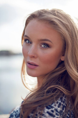 Zara Larsson pic #933516