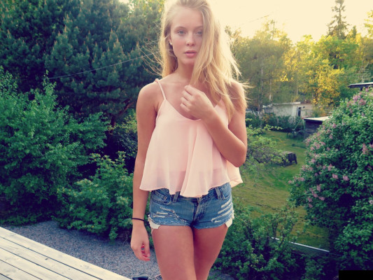 Zara Larsson pic #954117
