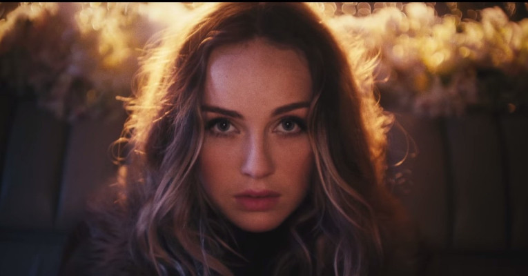 Zella Day pic #812584