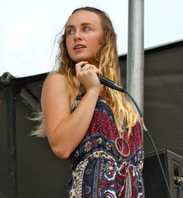 Zella Day pic #818177