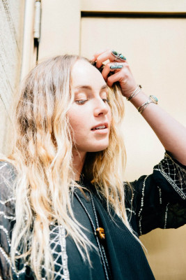 Zella Day pic #818178
