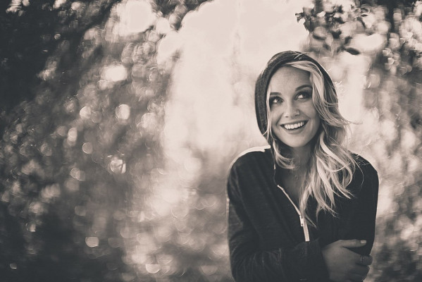 Zella Day pic #814056
