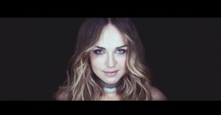 Zella Day pic #812587