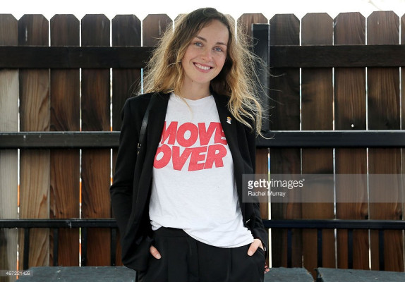 Zella Day pic #815003