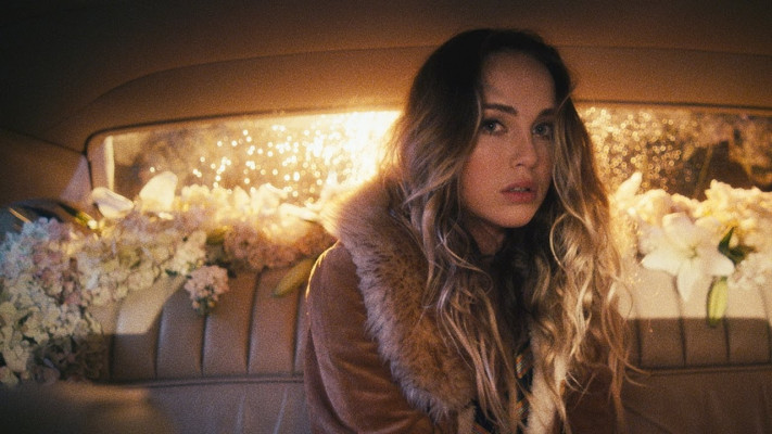 Zella Day pic #815001