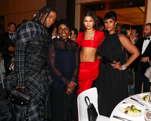 Zendaya - CFDA Fashion Awards in New York 11/10/2021