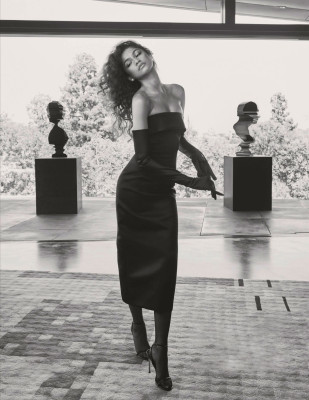 Zendaya by Craig McDean for Vogue UK (October 2021)