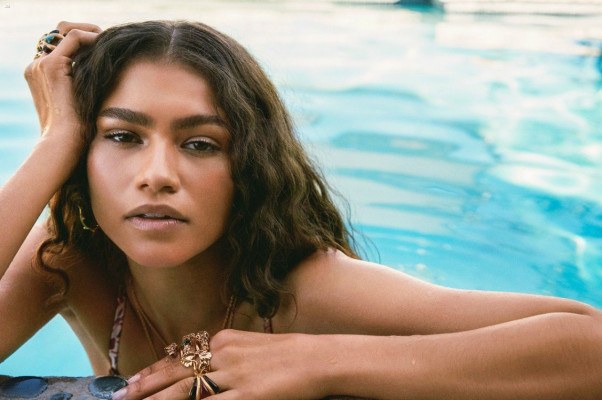 Zendaya Coleman – Glamour Paris June 2019