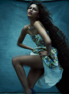 Zendaya – Vogue US, May 2024