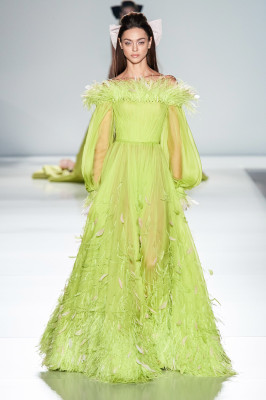 Ralph &amp; Russo Haute Couture Spring/Summer 2020 Fashion Show in Paris