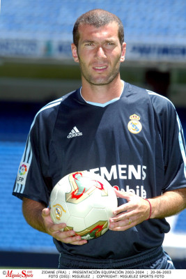 photo 9 in Zinedine Zidane gallery [id111583] 2008-10-06 00:00:00