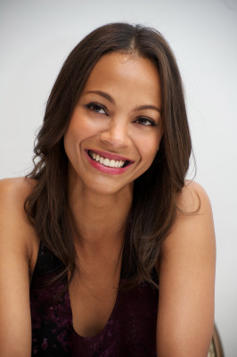 Zoe Saldana pic #415419