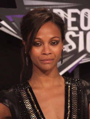 Zoe Saldana pic #416790