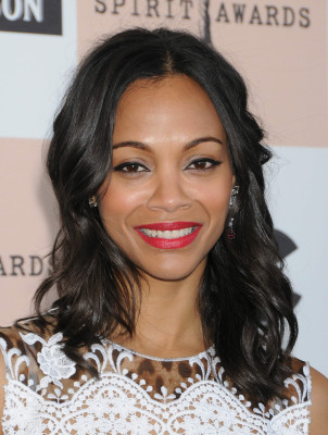 Zoe Saldana pic #365623