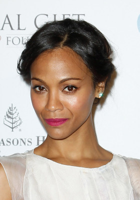 Zoe Saldana pic #734244
