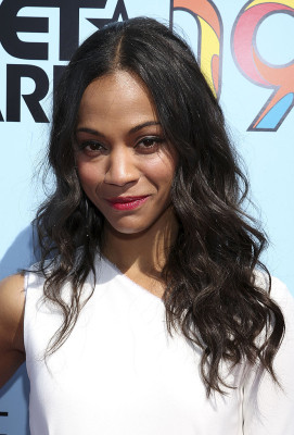 Zoe Saldana pic #781820