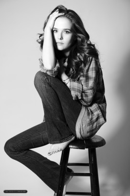 Zoey Deutch pic #707566