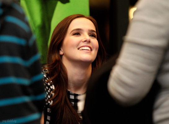 Zoey Deutch pic #696900