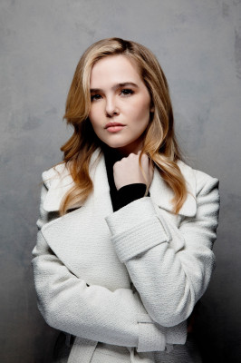 Zoey Deutch by Jay L. Clendenin for LA Times (Sundance Film Festival) 01/20/17 
