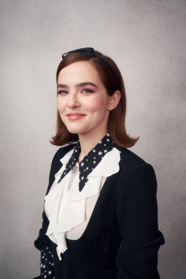 Zoey Deutch – 2019 Tribeca Film Festival Portraits