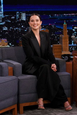 Zoey Deutch-The Tonight Show Starring Jimmy Fallon