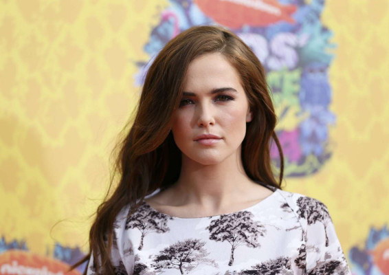 photo 6 in Zoey Deutch gallery [id788278] 2015-01-28 00:00:00