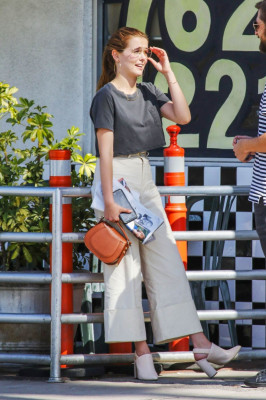 Zoey Deutch pic #1074736