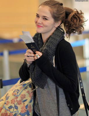 Zoey Deutch pic #656243