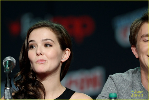 photo 5 in Zoey Deutch gallery [id696864] 2014-02-07 00:00:00