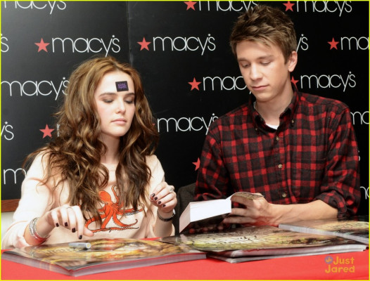 photo 18 in Zoey Deutch gallery [id656103] 2013-08-11 00:00:00