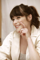 Zooey Deschanel pic #145186