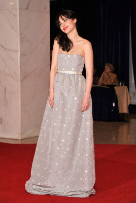 Zooey Deschanel pic #505687