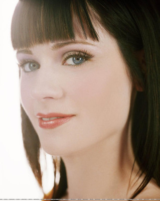 Zooey Deschanel pic #162159